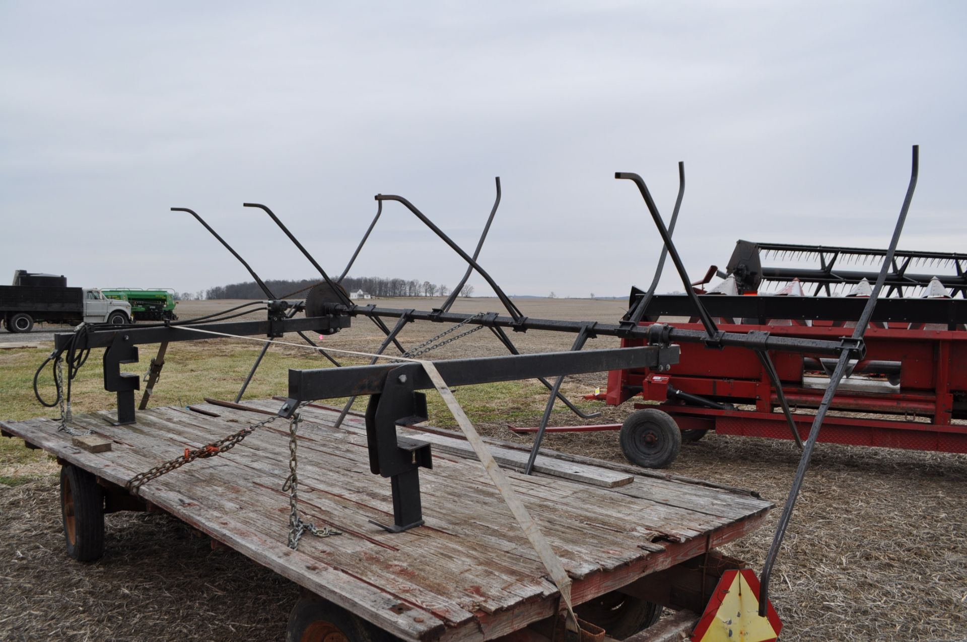 Kelderman 6 row down corn reel, wagon does not sell - Image 3 of 5