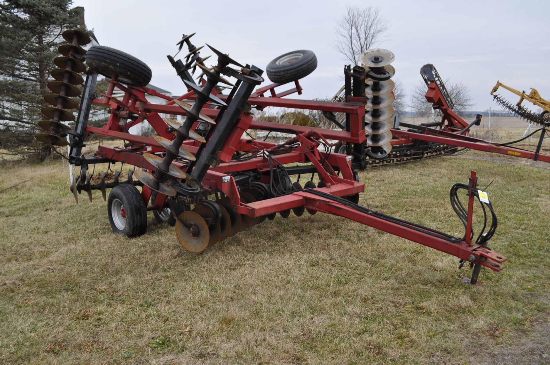 20’ Case International 496 disc harrow, 7 ½” spacing, rock flex, rear hitch, SN JAG0157188 - Image 2 of 10