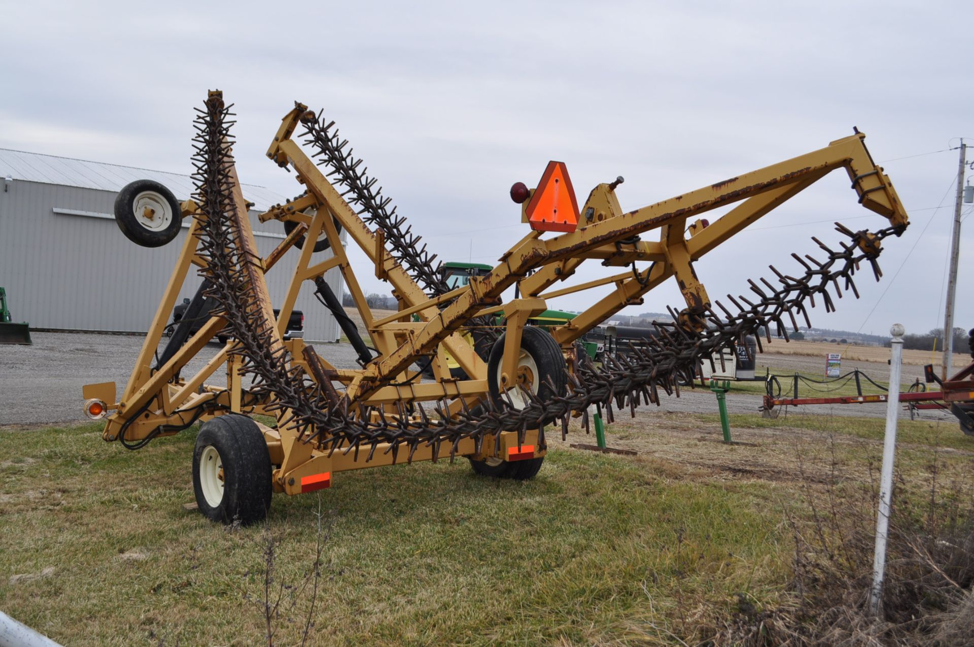 30’ Phillips 3003A rotary harrow, hyd fold, SN 30TA03036 - Image 2 of 7