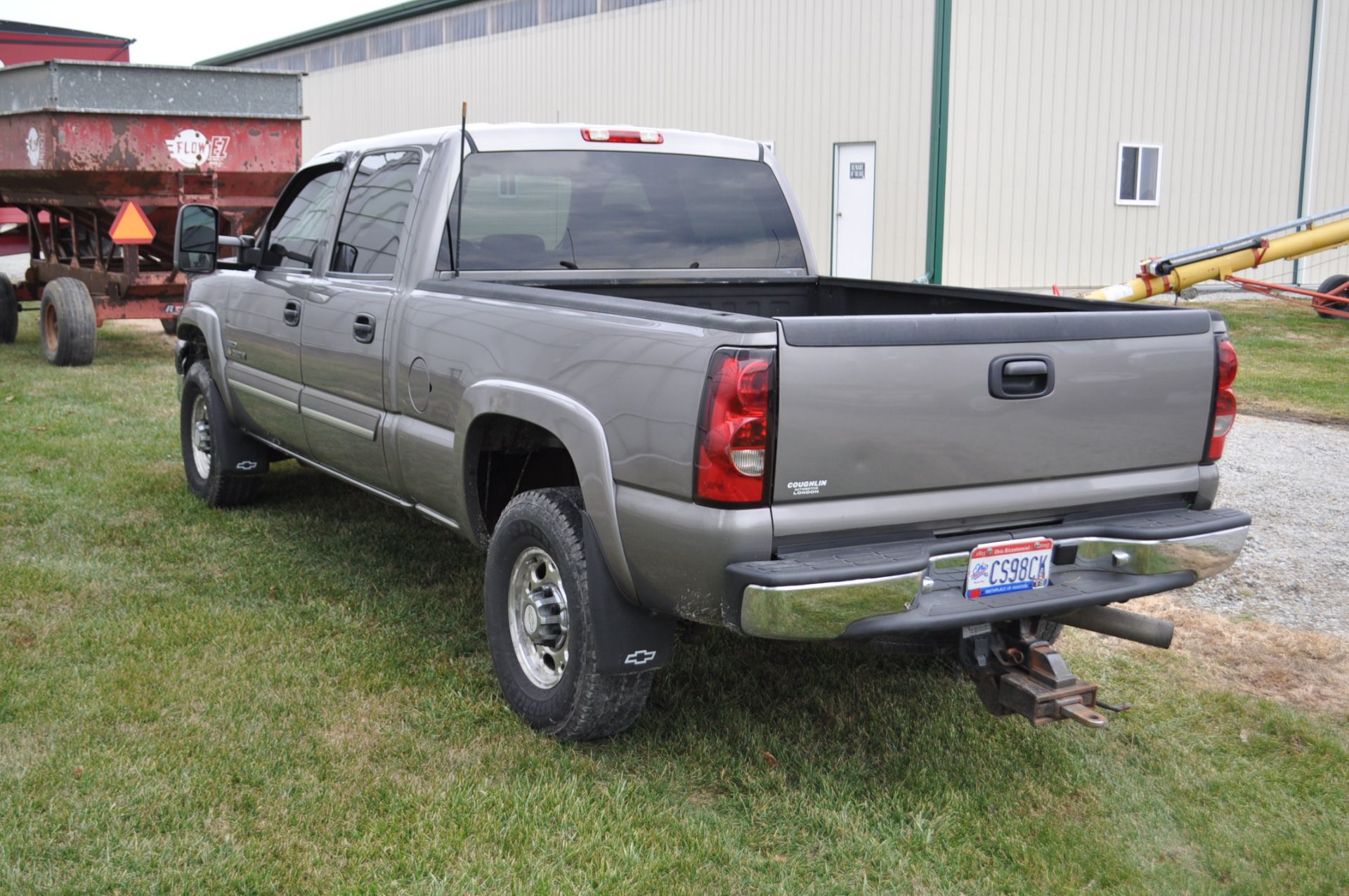 2006 Chevy 2500 HD Duramax pick-up truck, 4x4, short bed, auto, cloth interior, Rhino bed liner, B & - Image 2 of 20