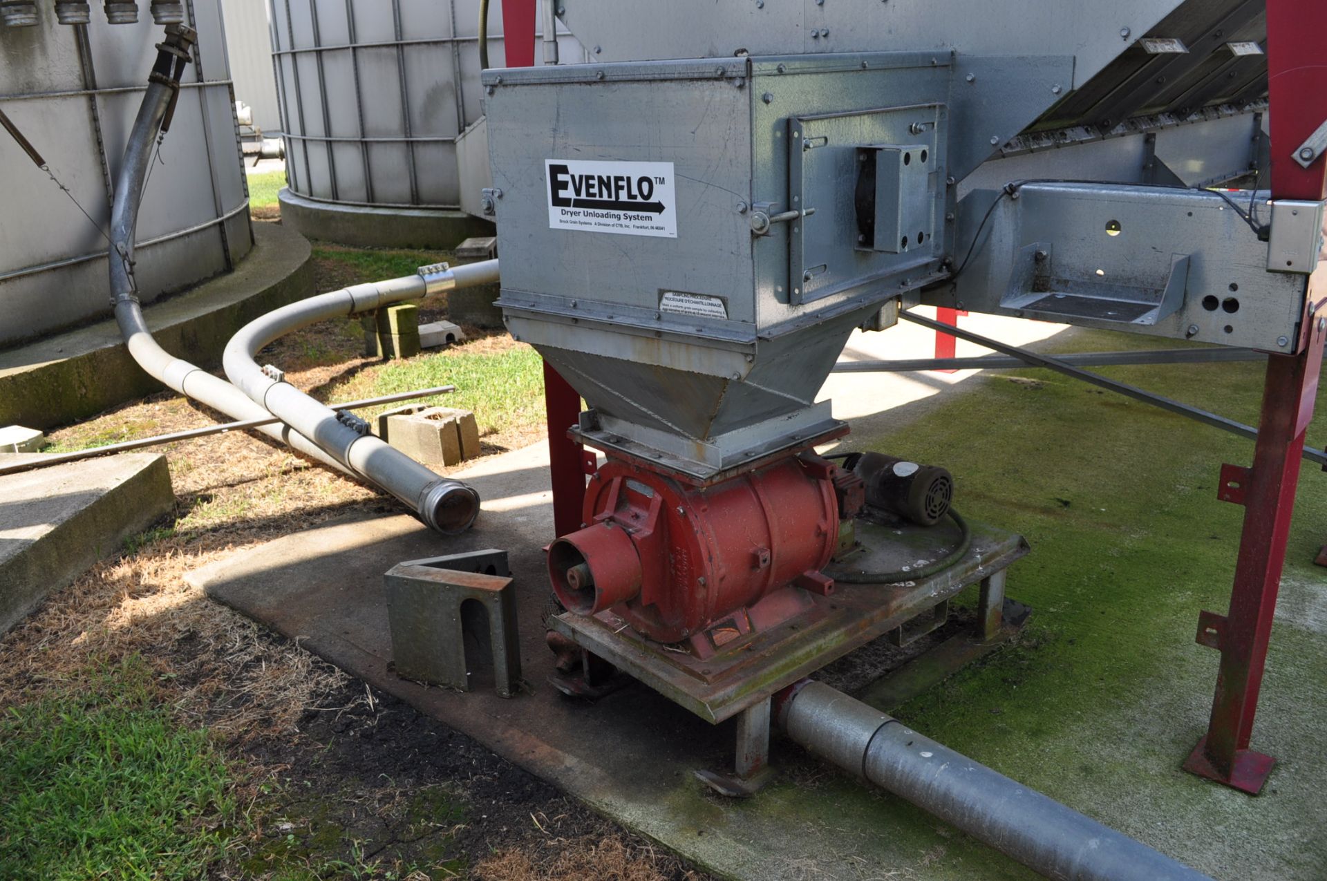 DMC Transfer 1700 air system, 30 hp 3 phase motor, 500’ x 5” tube, 7 deadheads - Image 11 of 11