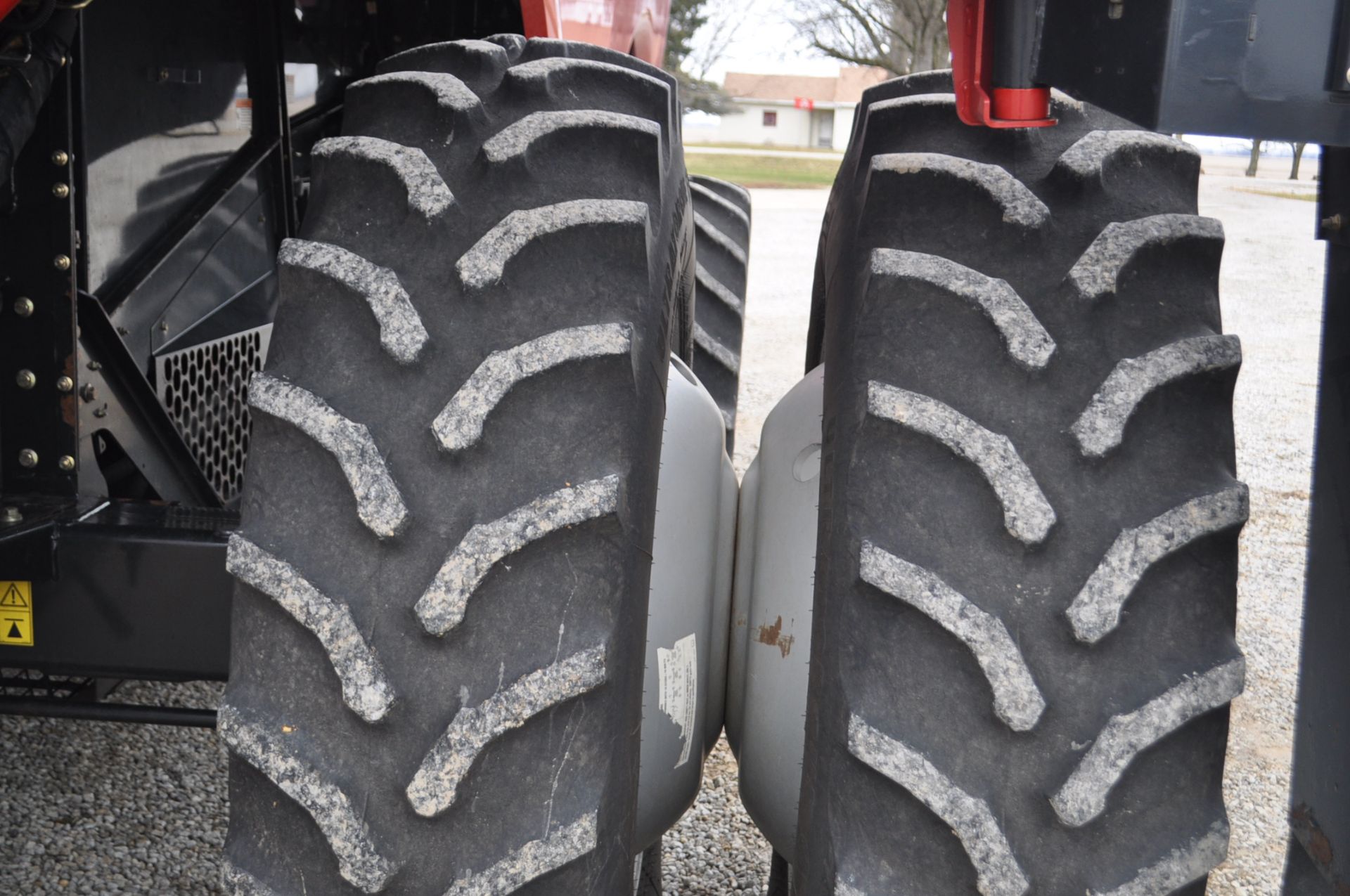 Case International 7088 combine, 520/85 R 38 straddle duals, 540/65 R 30 rear, 2WD field tracker, - Image 5 of 24