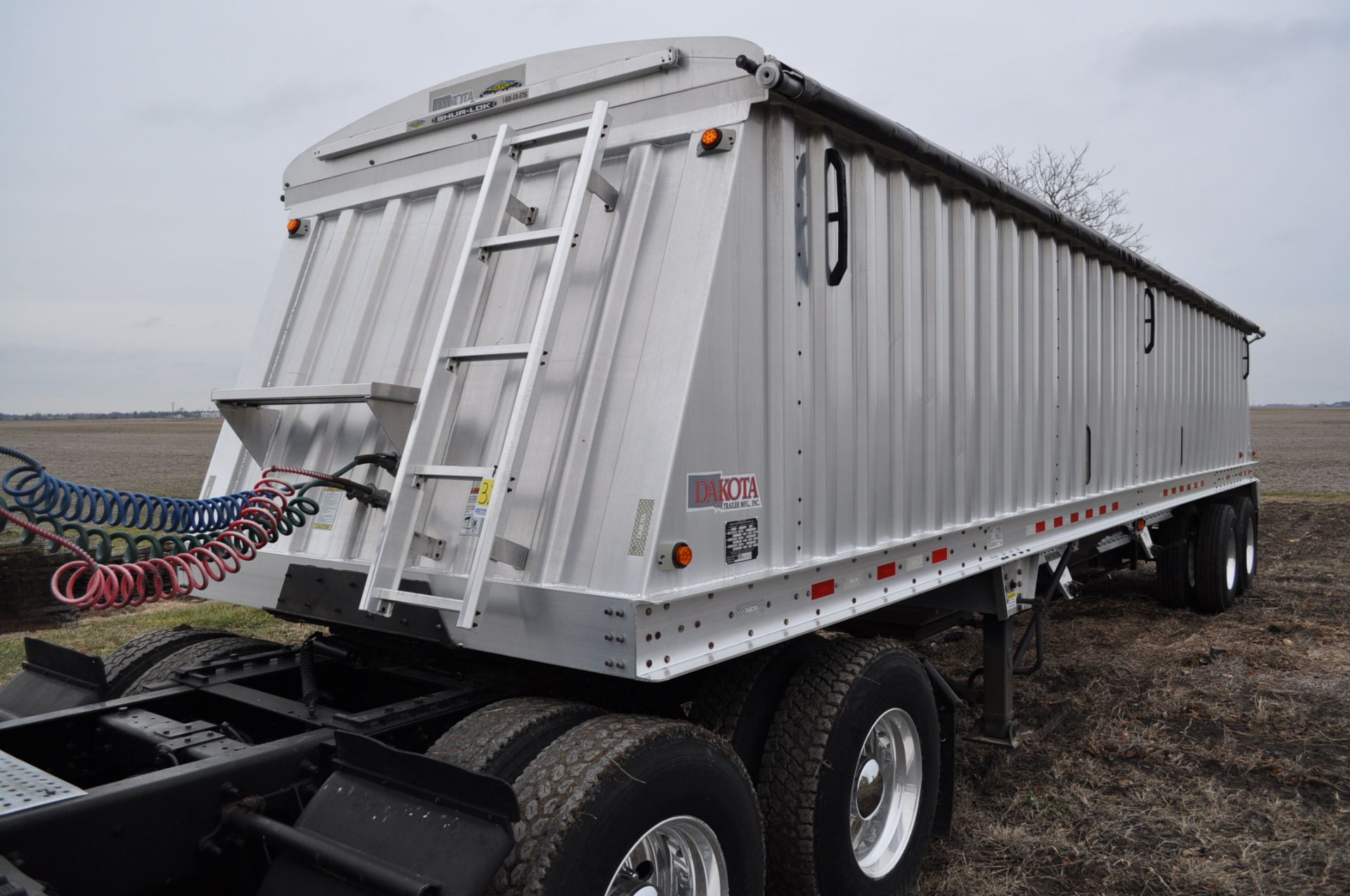 2012 36’ Dakota aluminum trailer, tandem axle, spring ride, 4 aluminum wheels, 11 R 22.5 tires