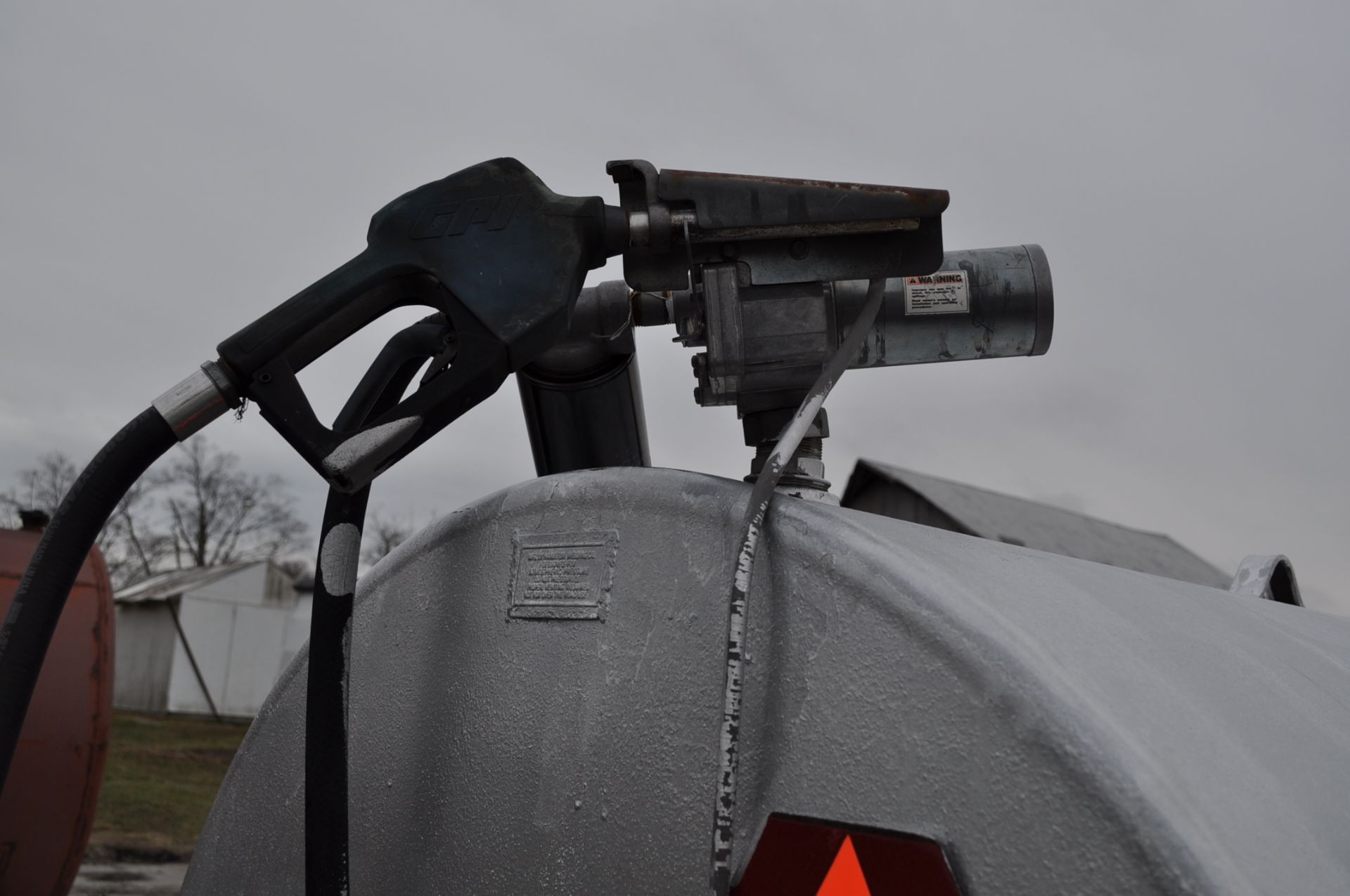 500 gallon fuel tank on bumper pull trailer, tandem axle, no title - Image 6 of 6