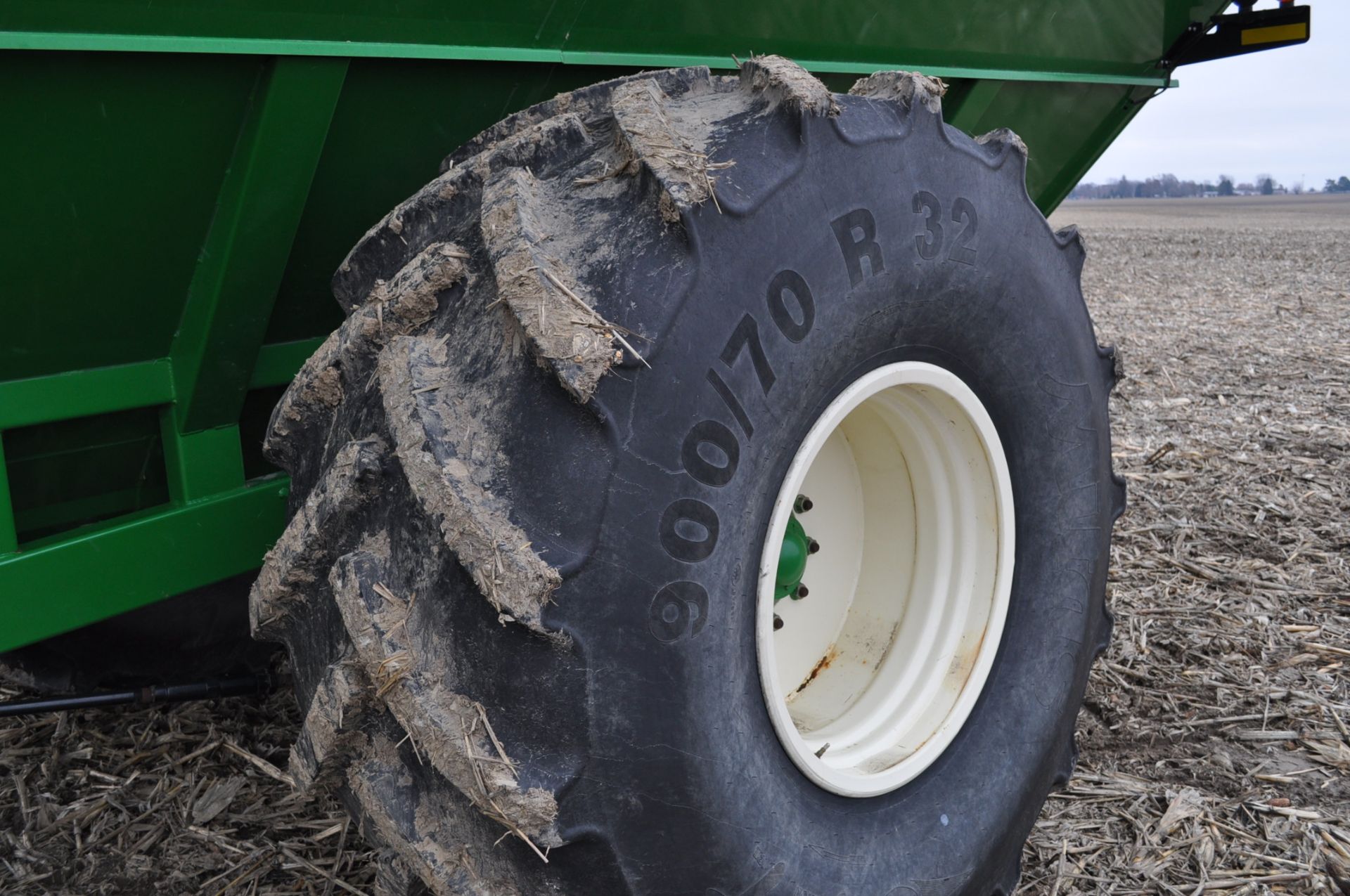 Killbros 1950 grain cart, w/scales, 900/70R32 tires - Image 11 of 11