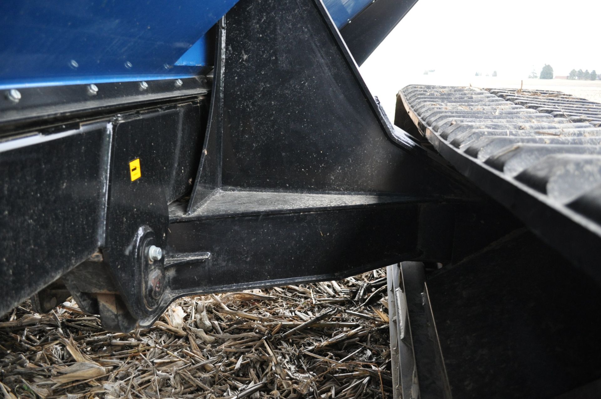 Kinze 1100 grain cart, 36” wide tracks, hyd spout, scales, roll tarp, sight windows - Image 9 of 28