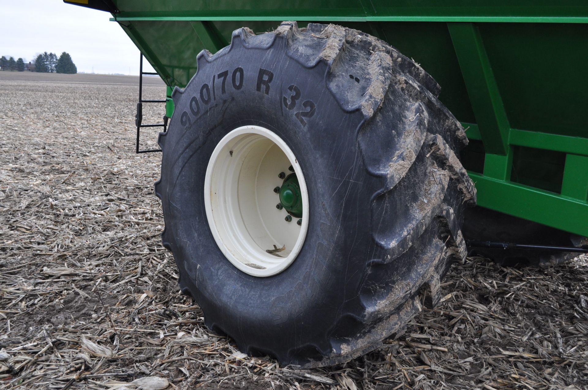 Killbros 1950 grain cart, w/scales, 900/70R32 tires - Image 9 of 11