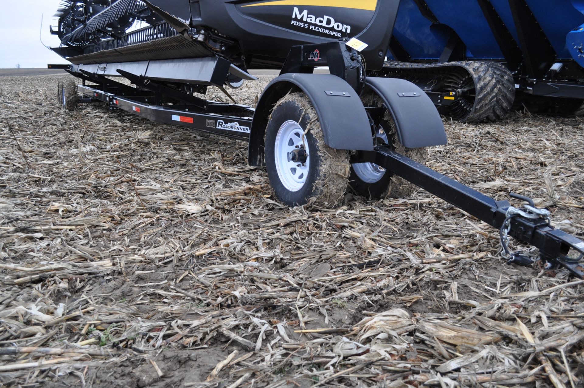 42’ Unverferth 542 Roadrunner header cart, tandem axle, ST 235/80 R 16 tires, brakes - Image 2 of 7