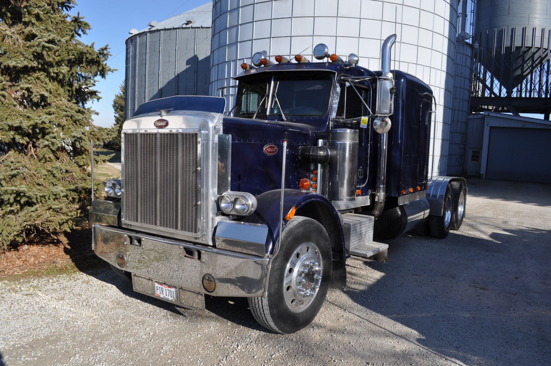 1980 Peterbilt 359 semi truck, 3406 CAT 15-spd, 247” WB, air ride, 60” flat sleeper, 11 R 24.5 tire