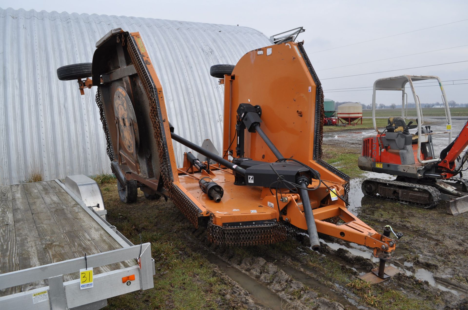 20’ Woods BW240 HD rotary mower, 1000 PTO, spring susp, aircraft tires, front and rear chains - Image 2 of 8