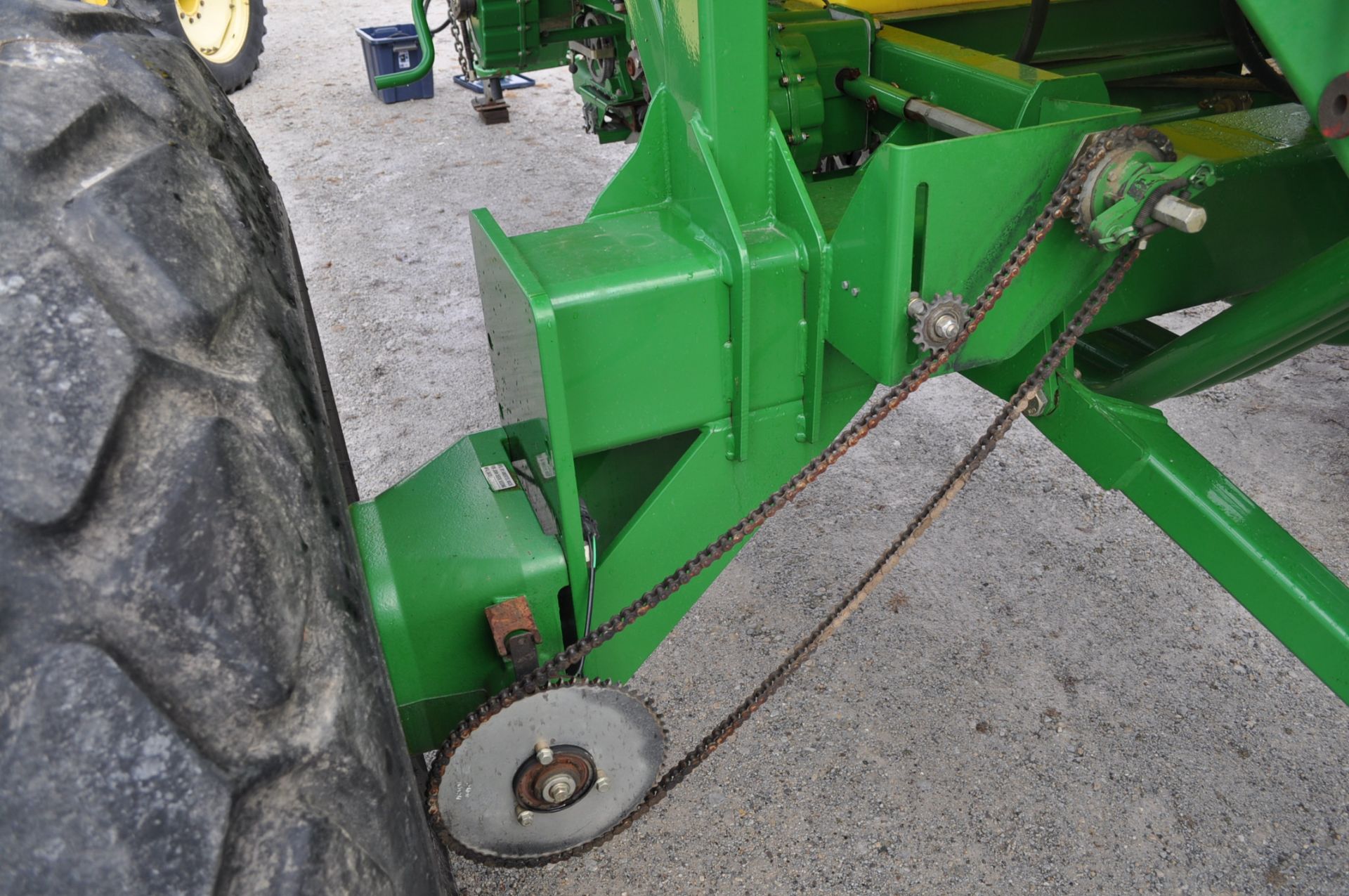 John Deere 1890 40’ Air drill, Haukaas side arm markers, 7.5” spacing, blockage sensors on every row - Image 19 of 34