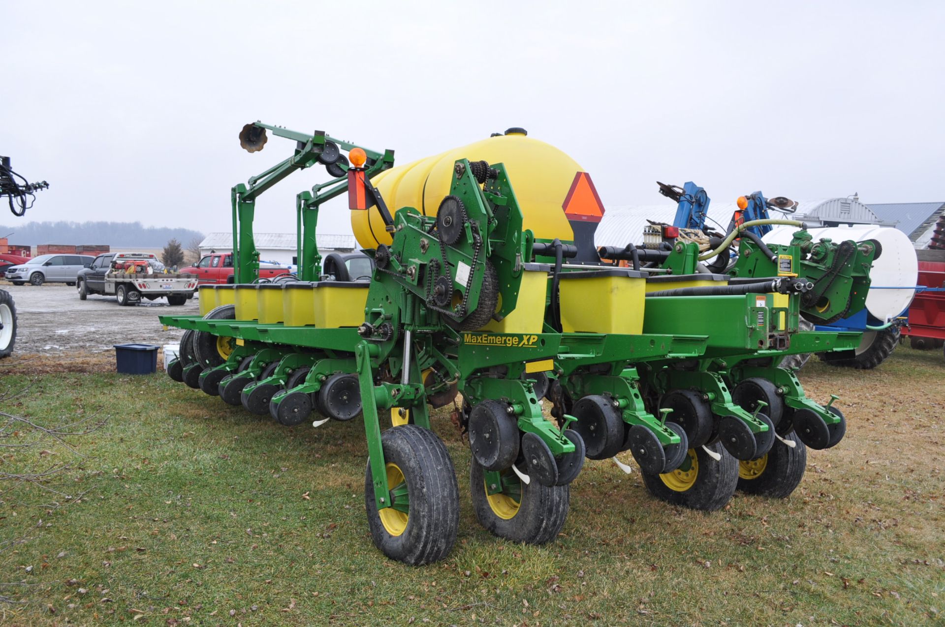 John Deere 1770 NT 16 Row Corn Planter. 30” rows, row boxes, pneumatic down pressure, - Image 2 of 20