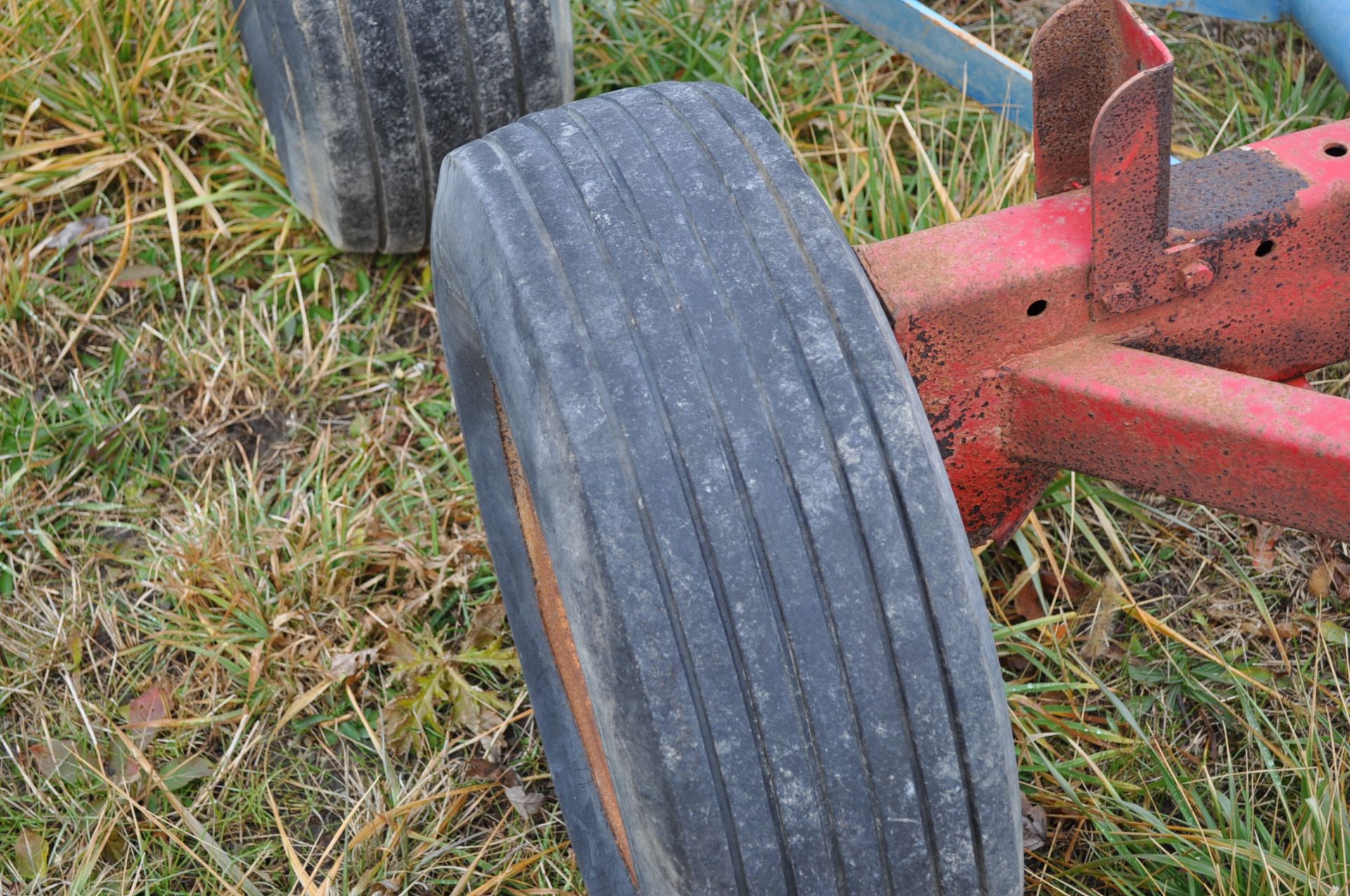 Wagon gear, 14" tires - Image 5 of 6