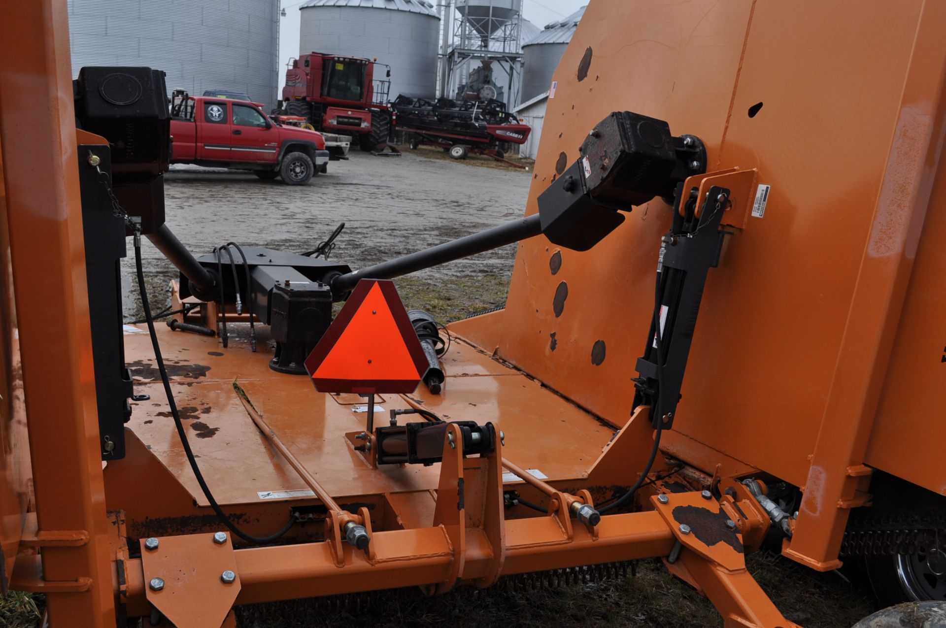 20’ Woods BW240 HD rotary mower, 1000 PTO, spring susp, aircraft tires, front and rear chains - Image 8 of 8