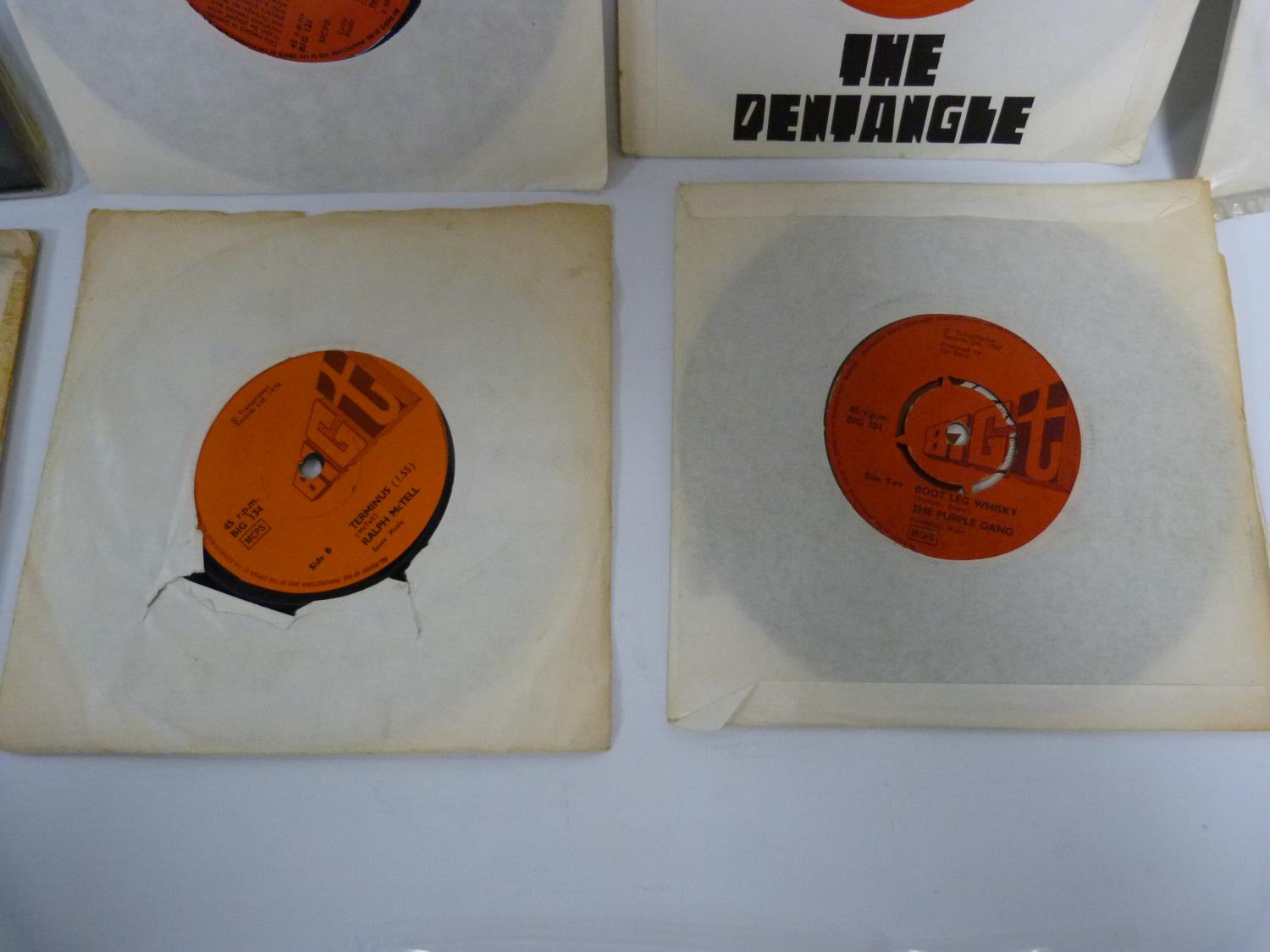 BIG T FOLK RECORDS TO INCLUDE PENTANGLE (IN PENTANGLE SLEEVE) AND PURPLE GANG WITH RARE PROMO - Image 4 of 5