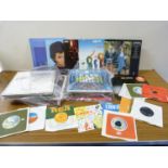 Over 30 x pop and rock LP's to include Mike Oldfield, Moody Blues, David Bowie and Queen, plus 13