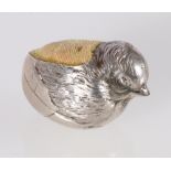 Edwardian silver pin cushion in the form of a chick in the manner of Sampson Mordan, 3cm wide