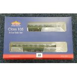 Bachmann Branch-Line OO gauge Class 105 two-car DMU set BR green with speed whiskers, 31-326, boxed