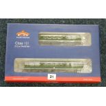 Bachmann Branch-Line OO gauge Class 101 two-car DMU set BR green with speed whiskers 32-285, boxed