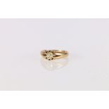 18ct gold diamond solitaire ring, the central faceted oval diamond approx 5mm x 4.5mm around 0.