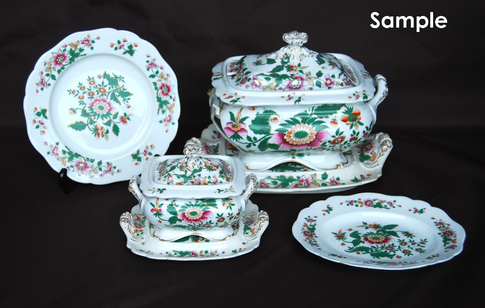 Chamberlain's Worcester dinner service, pat. no. 1428, including: six covered tureens, some with