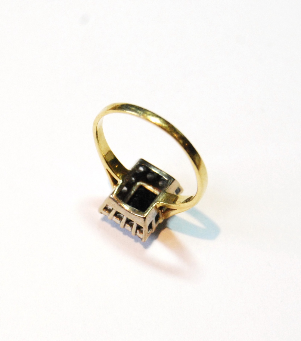 Diamond and sapphire rectangular cluster ring in 18ct gold, size P. - Image 3 of 3