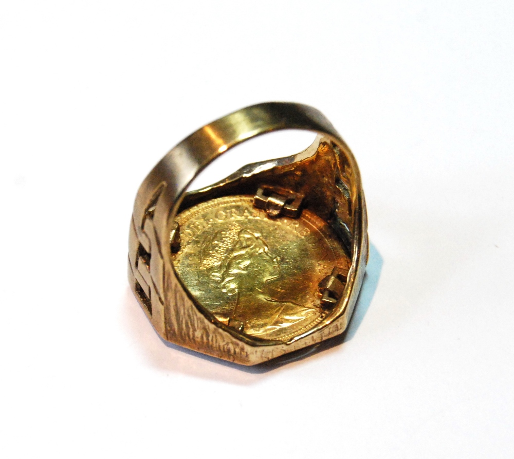 Sovereign, 1978, detachable ring mount in 9ct gold, size W, 16.5g. - Image 2 of 2