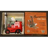 Owen Organisation V Models 1/14 scale electric conveyancer fork truck boxed