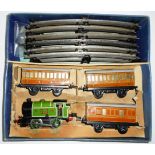 Hornby 0 gauge. 101 passenger train set. Defective box.