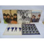 4 x The Beatles LPs and a Kinks LP, to include Beatles For Sale (stereo), Revolver (stereo) and