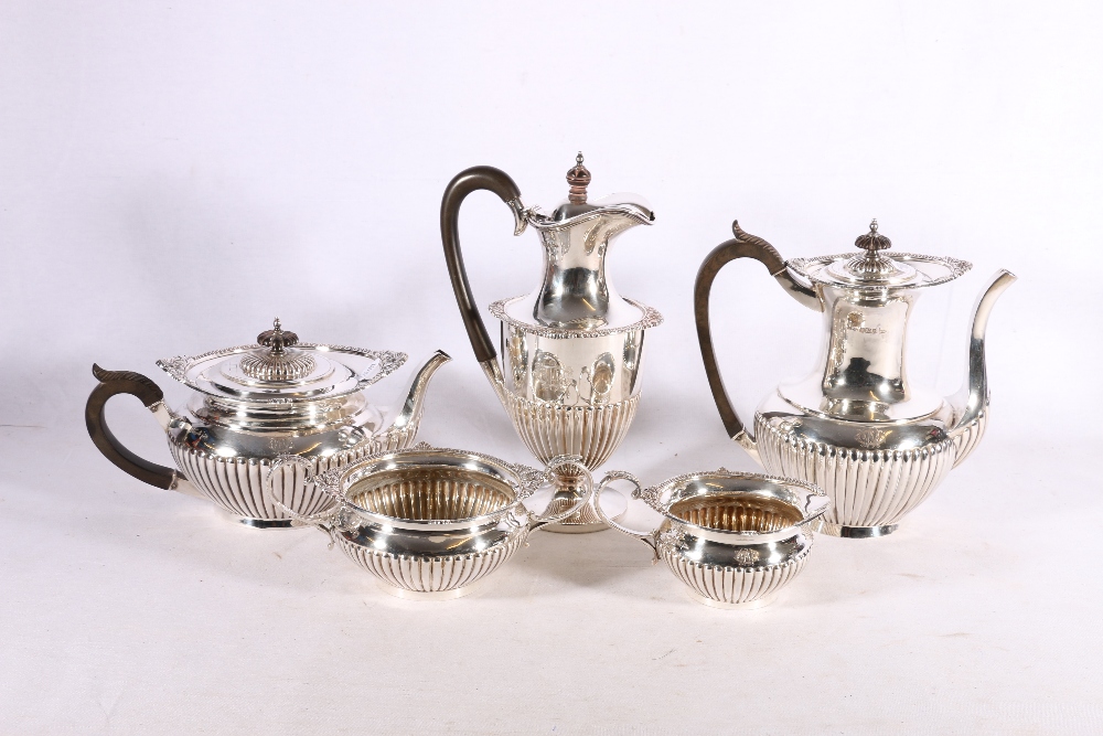 Edwardian Art Nouveau period silver five-piece teaset with gadrooned decoration by Walker and