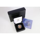 The Royal Mint UNITED KINGDOM Elizabeth II gold proof sovereign 2003 in issue box with certificate