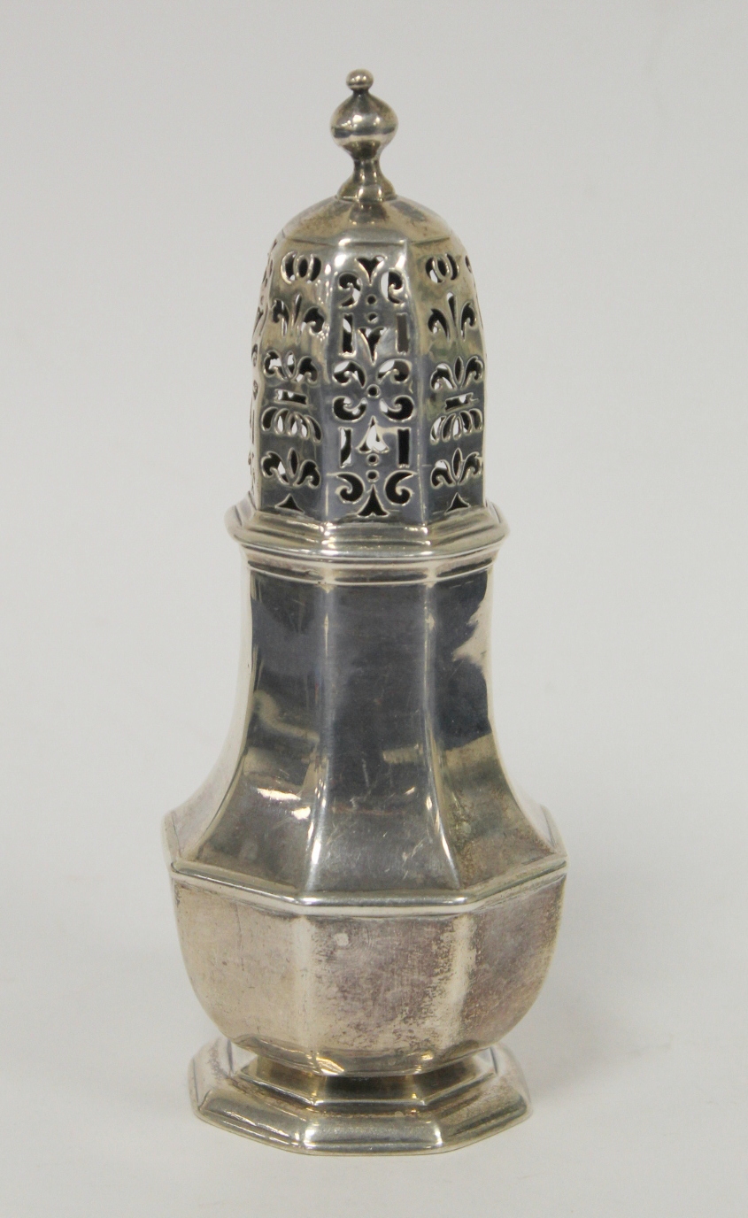 George I caster of octagonal baluster shape by Charles Adam 1716. 5oz. - Image 4 of 6