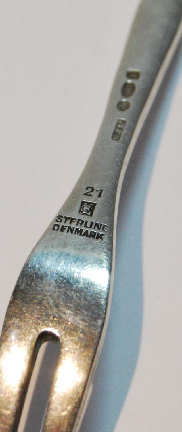 Georg Jensen silver pickle fork with two prongs, no. 21 pattern, Import Marks 1934, 13.5cm. - Image 3 of 4