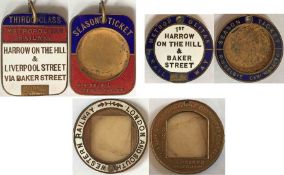 Selection of enamel-on-brass railway SEASON TICKET MEDALLIONS comprising Metropolitan Railway, 3rd-
