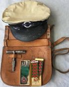 London Transport bus conductor's leather CASH BAG in good, used condition and complete with BUDGET