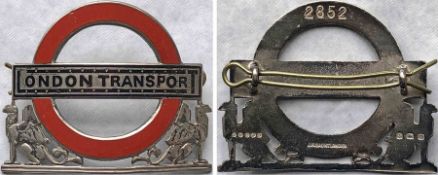 1938 hallmarked sterling silver & enamel CAP BADGE issued to London Transport, Trams &