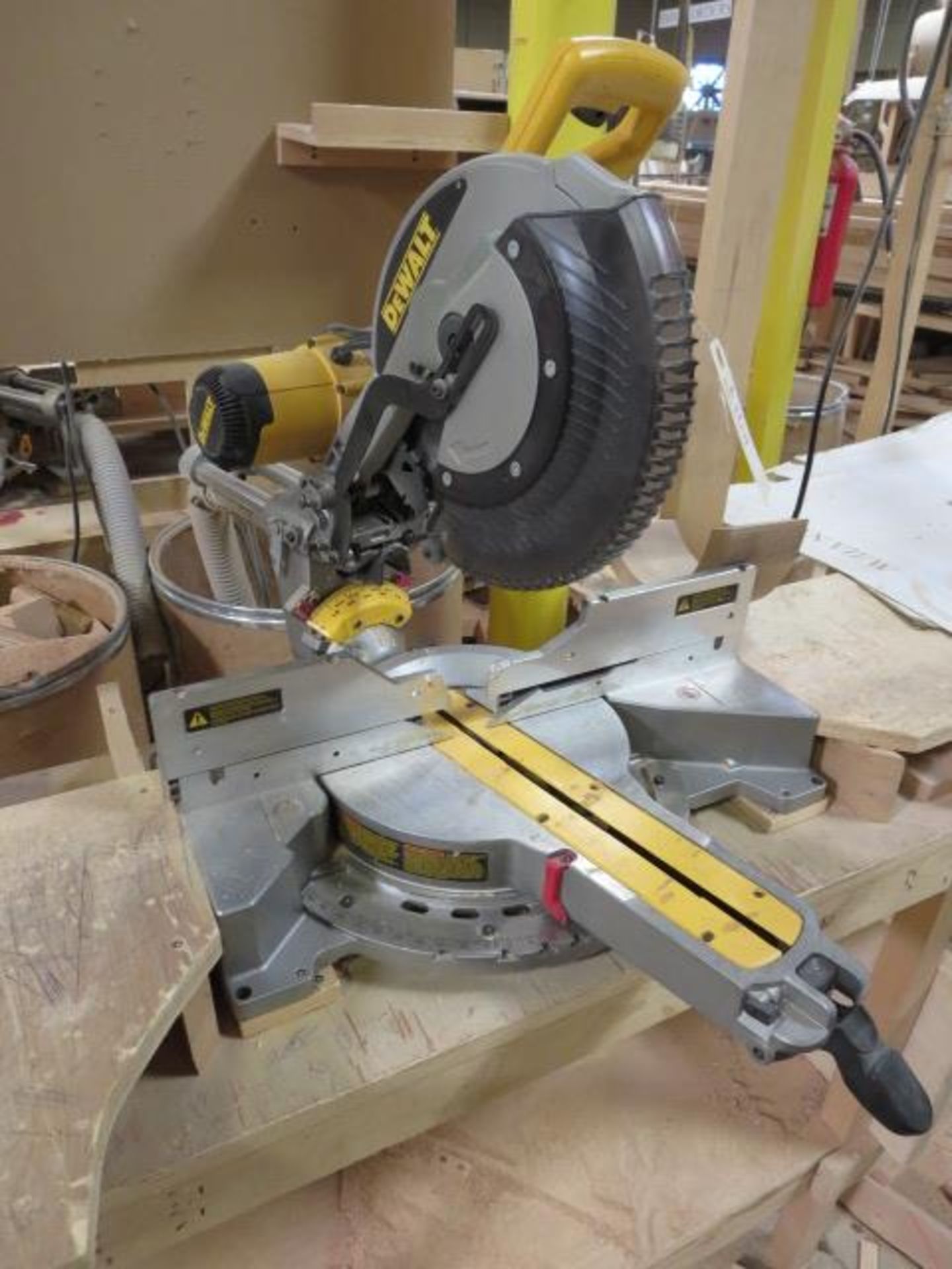 DeWalt 12in. Sliding Miter Saw, model DWS780, Includes Work Bench