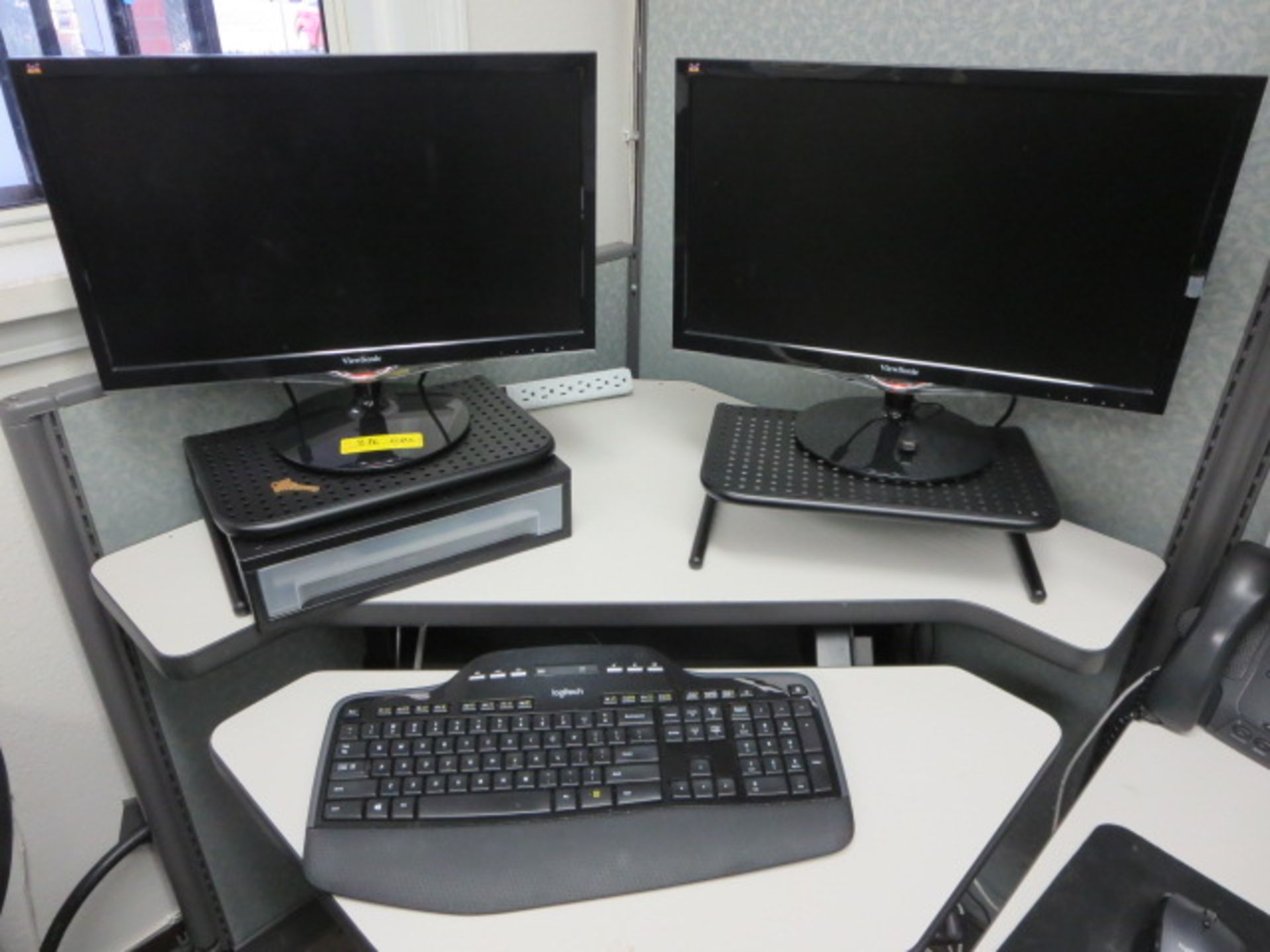 HP Elite Desk CPU, with (2) Viewsonic 22in. Monitors - Image 2 of 2