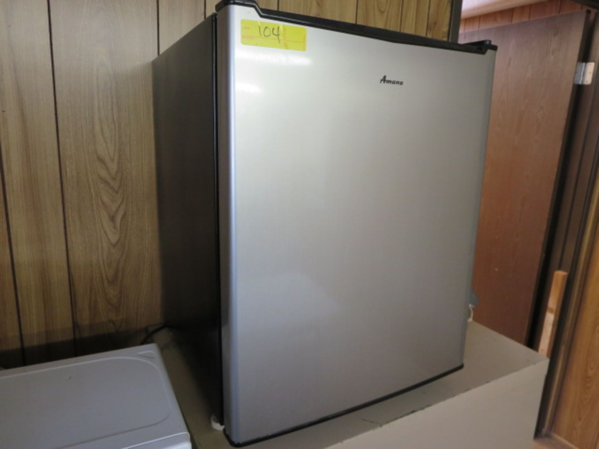 2 Microwaves & 2 Mini Fridges & Toaster - Image 3 of 3