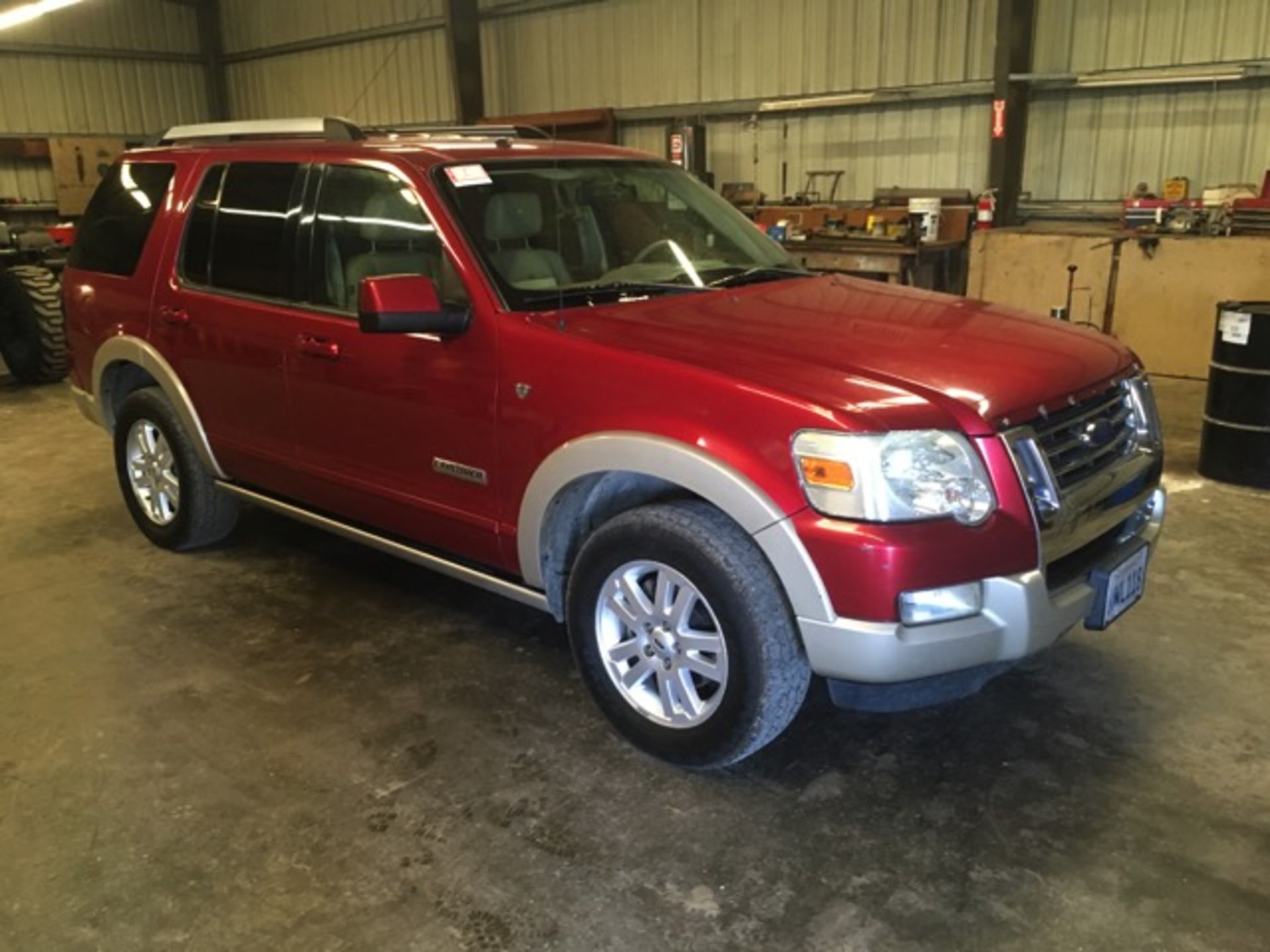 2007 Ford Explorer Eddie Bauer, Auto Trans, 4.6L V8, Wood Trim, Two Tone Paint, 3rd Row Seat, - Image 2 of 22