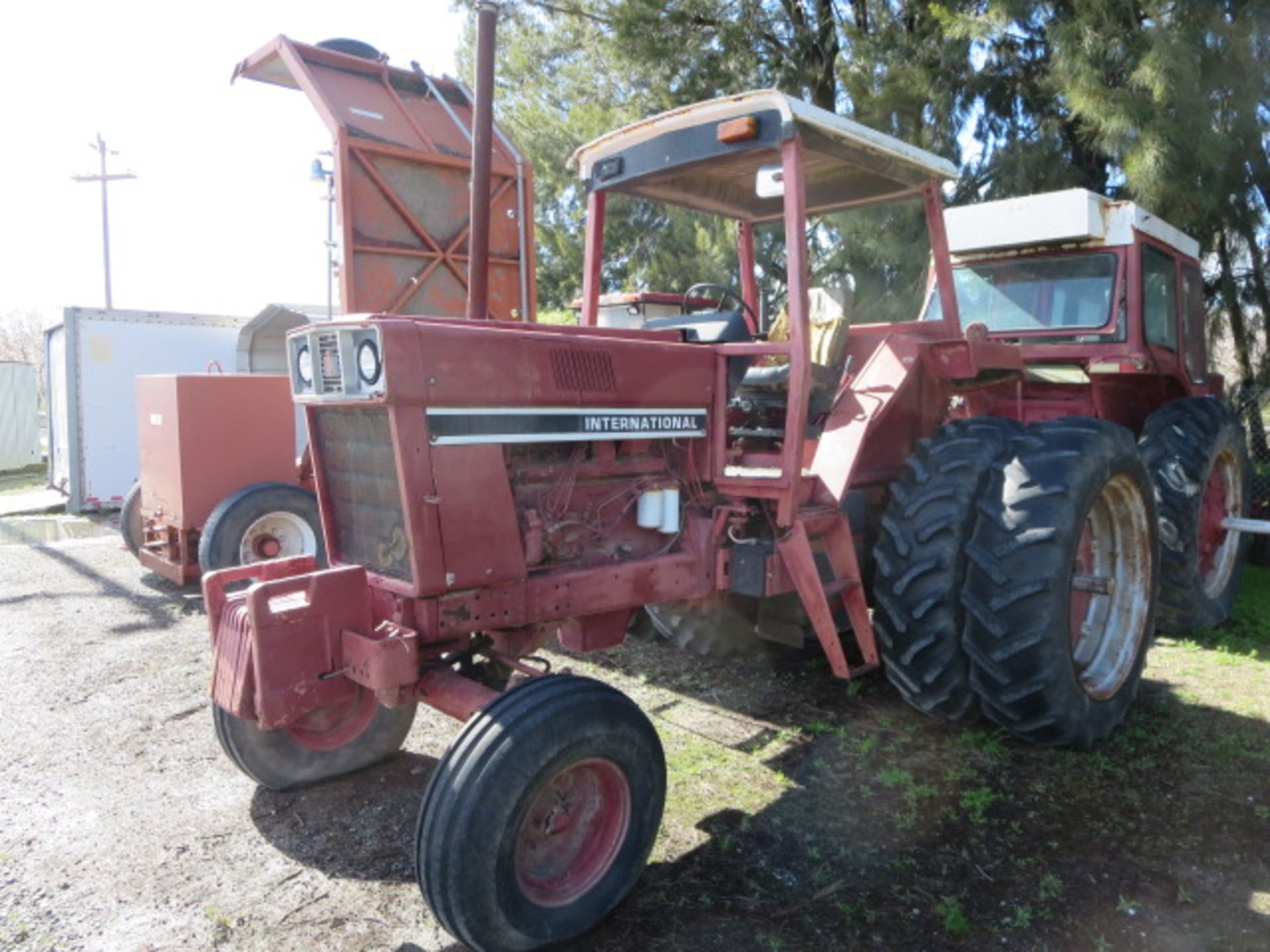 1983 International Harvester Hydro 186 Tractor 2WD, 150HP, S/N U9573