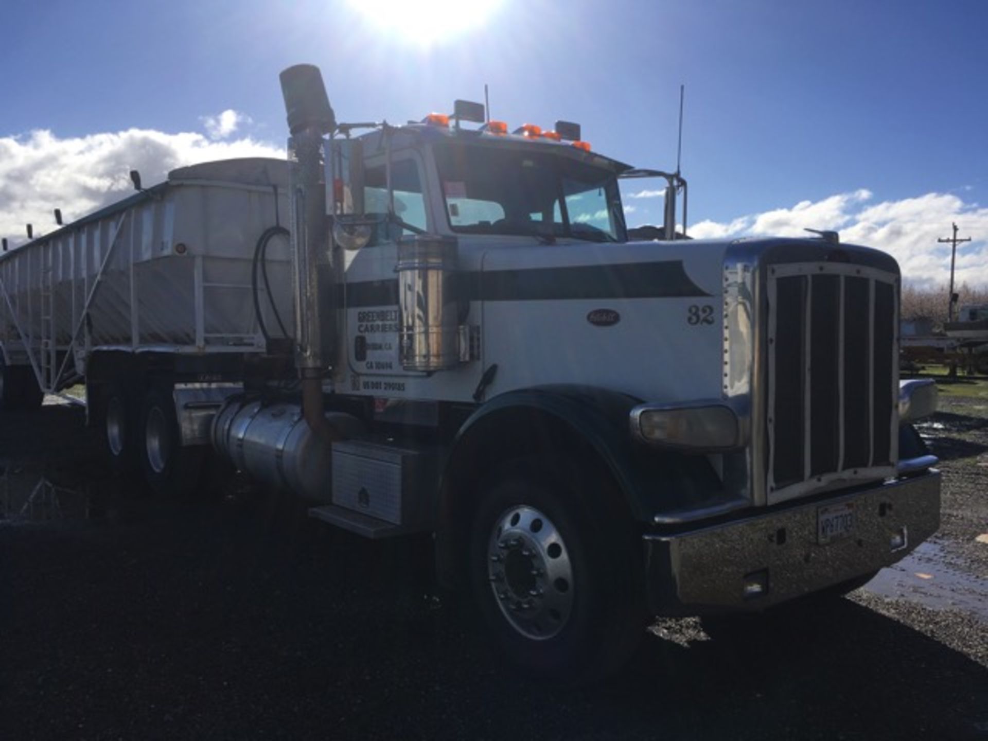 2009 Peterbilt 388 Truck Tractor, L6 14.9L Cummins IXS Diesel Engine, 6 X 4 Driveline, Air Brakes,