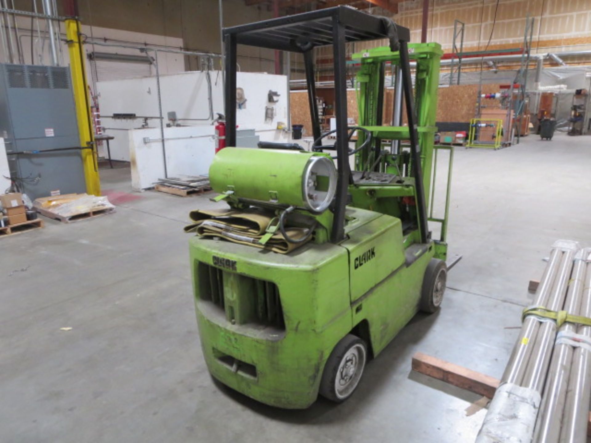 *DELAYED PICKUP* Clark LP Forklift, Orops, 3 Stage Mast, Side Shift, 3392HOS, 41”L x 4”W Forks, - Image 3 of 10