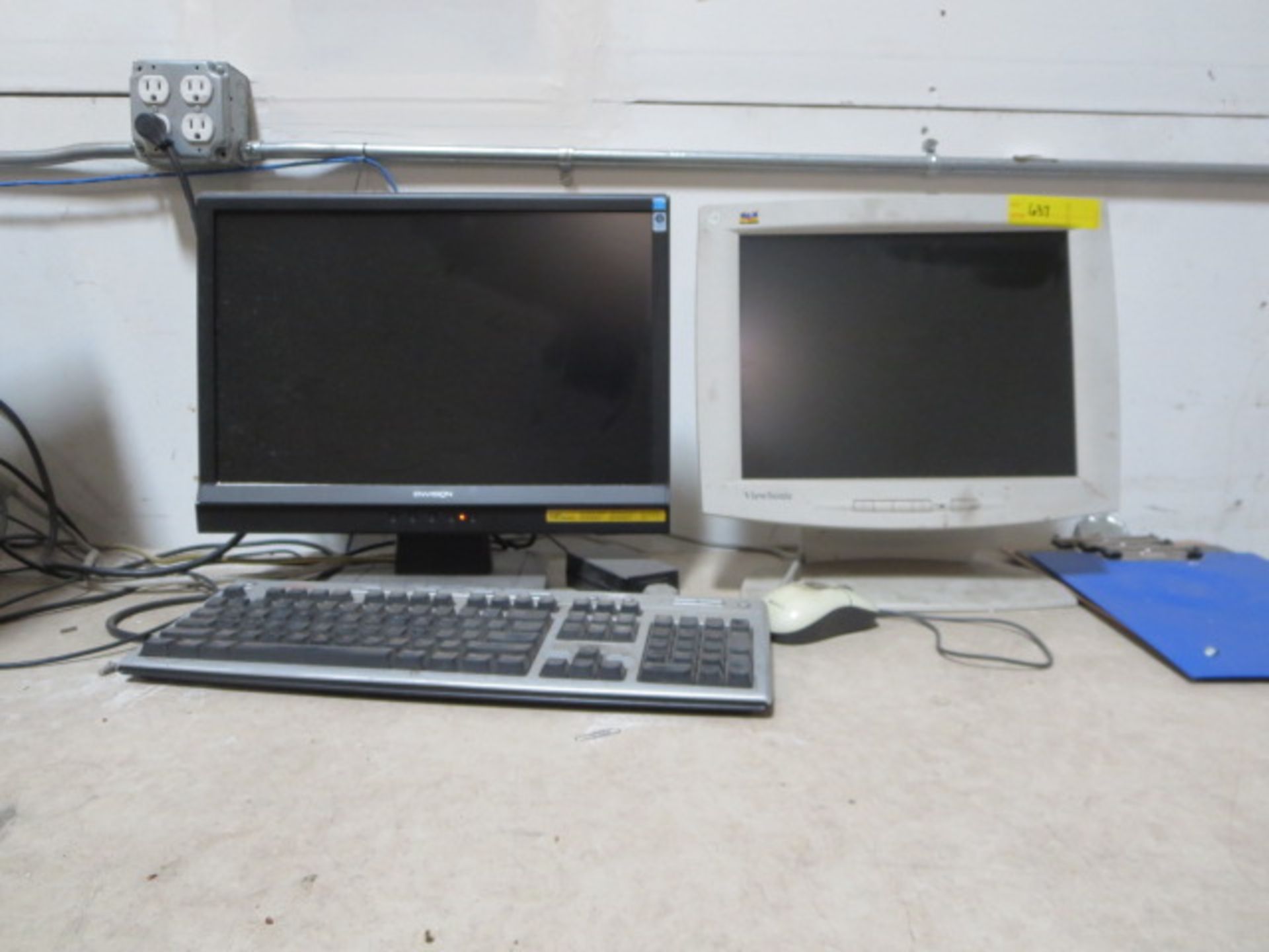 Lot of LCD Monitors, Keyboard and Mouse