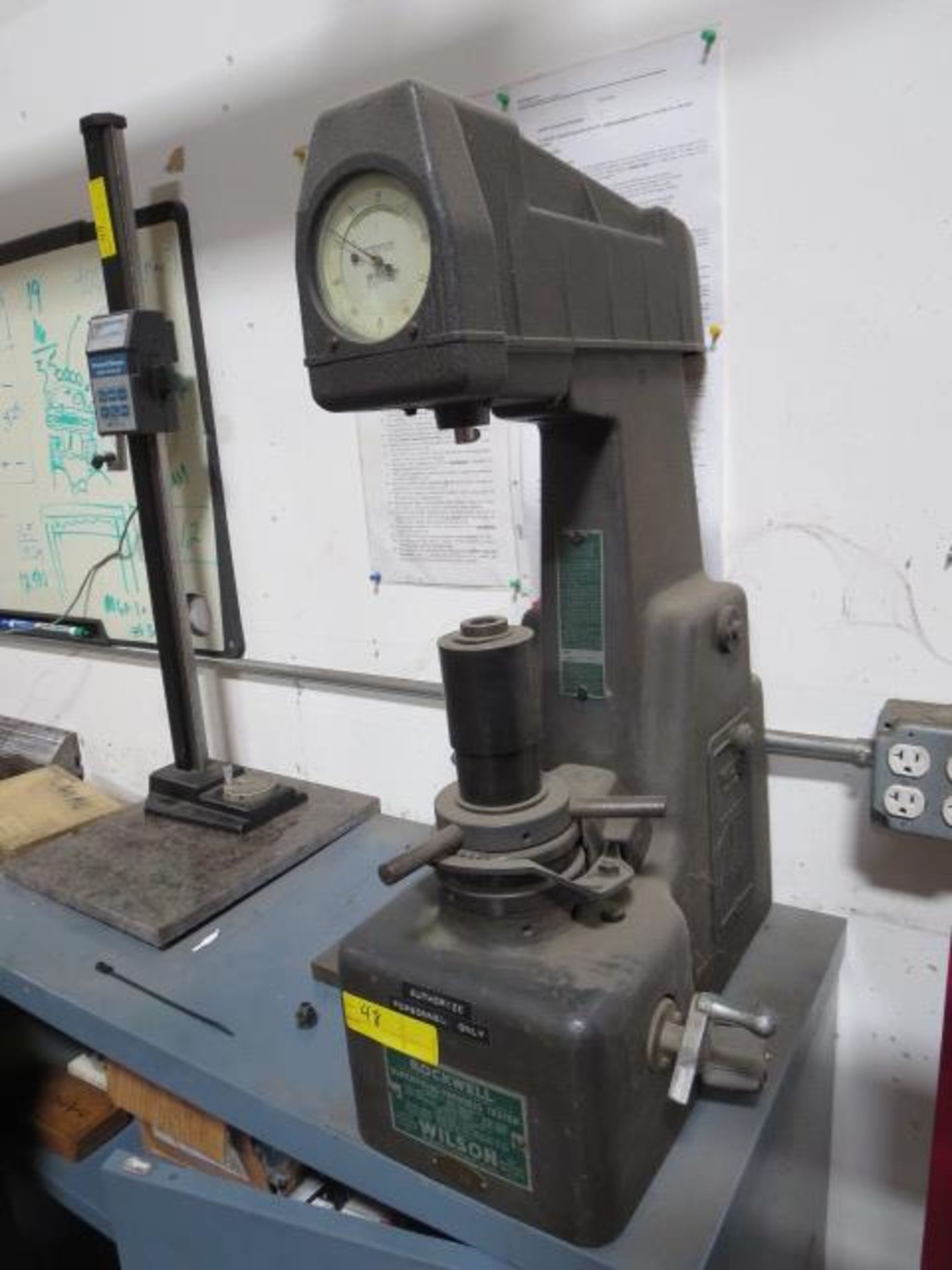 Rockwell Superficial Hardness Tester, model 3JS