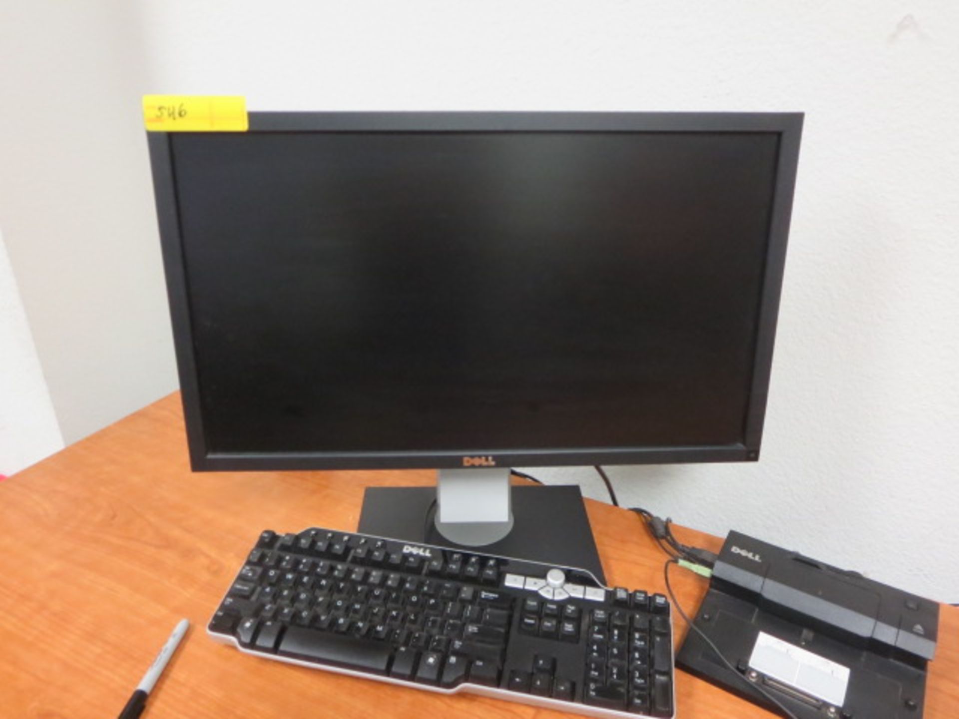 Dell 24” LCD Monitor, model P2411Hb, Includes Keyboard, mouse, Speakers and Laptop Dock