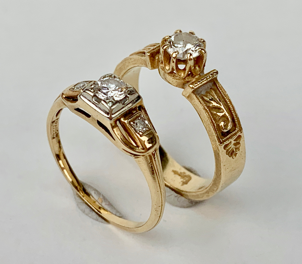 Two Ladies 14k Yellow Gold 20pts Diamond Rings