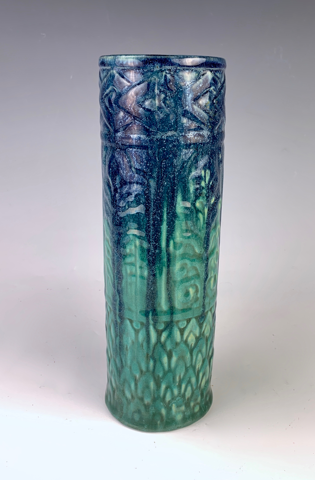 Muncie Gloss Blue Over Green Drip Vase Shape 120 - Image 3 of 5