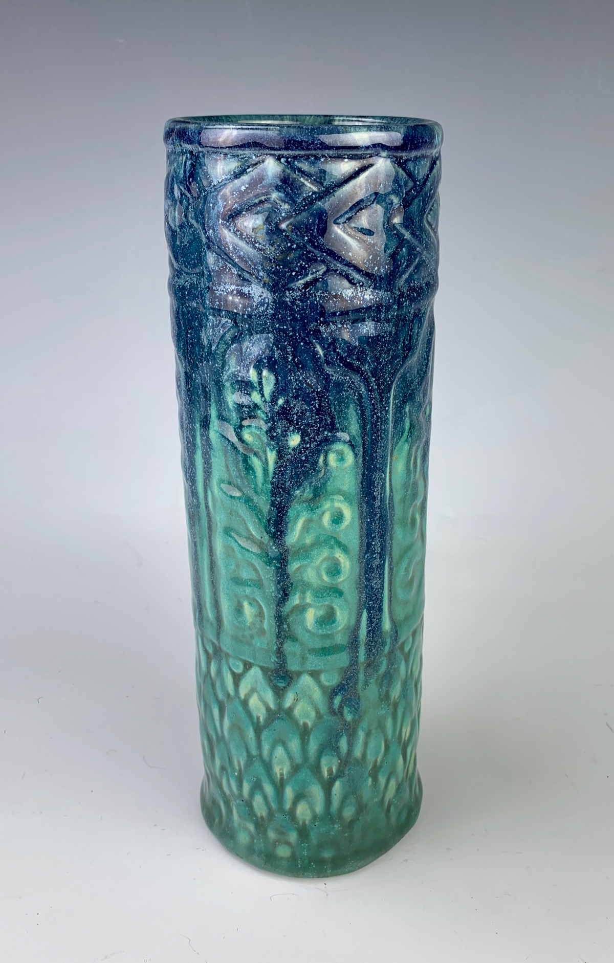 Muncie Gloss Blue Over Green Drip Vase Shape 120 - Image 4 of 5